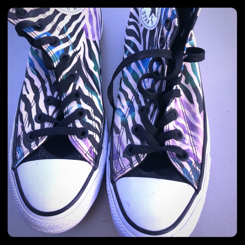 Converse high top zebra floral sneakers size 9